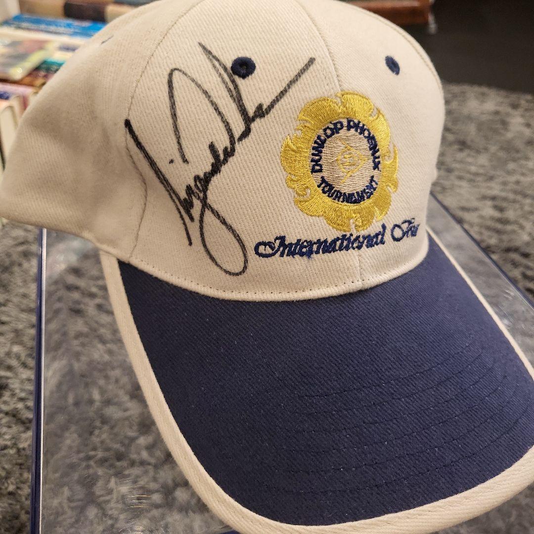 イーグル　タイガーウッズ直筆サインキャップ