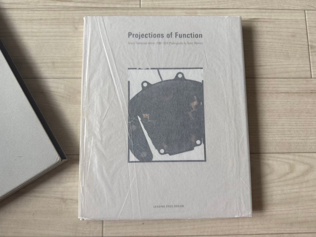 機能の写像 写真家 清水行雄が18年間撮り続けた山中俊治の作品群