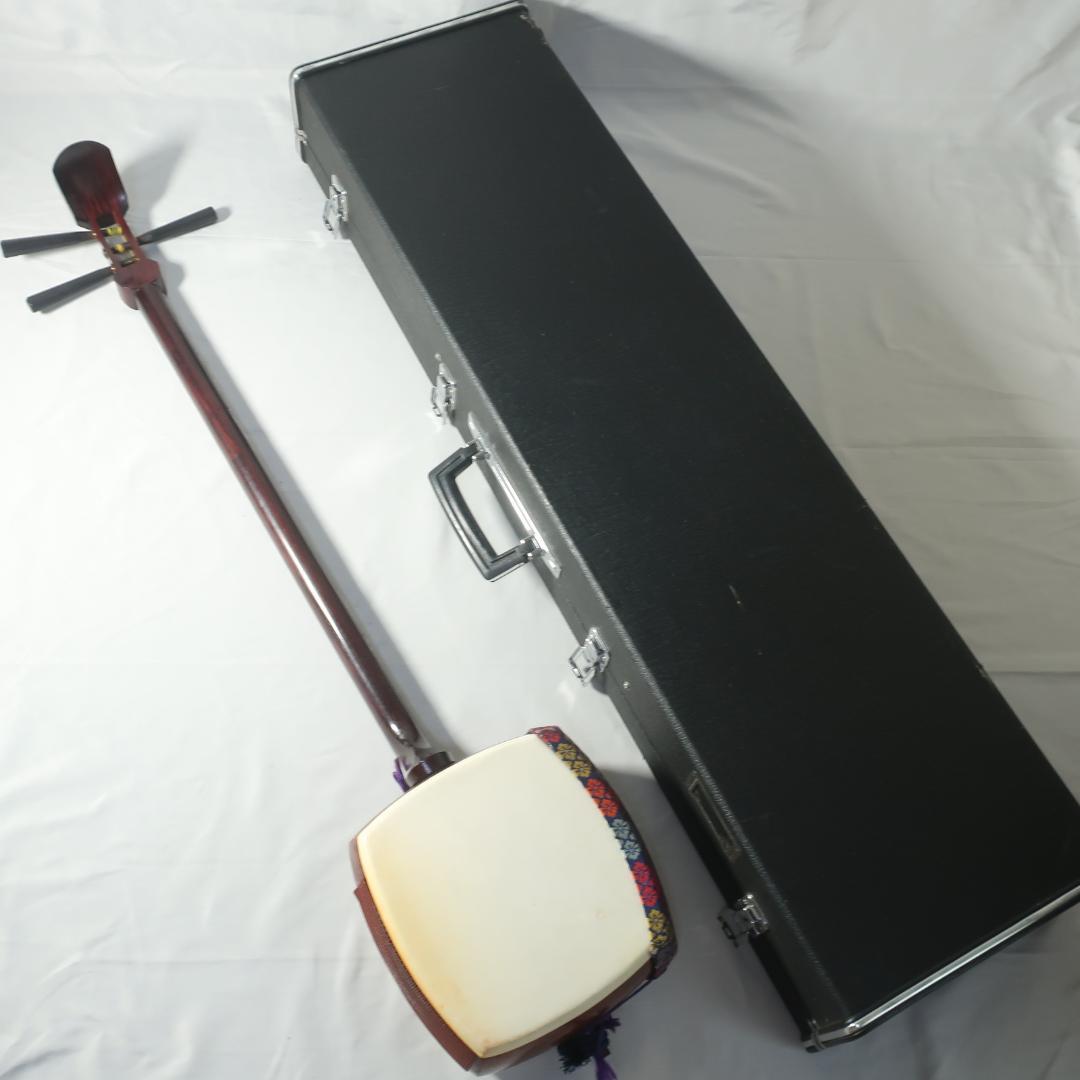 三味線 中棹 ハードケース 撥 予備弦 民謡本 付属 地唄 和楽器 E22