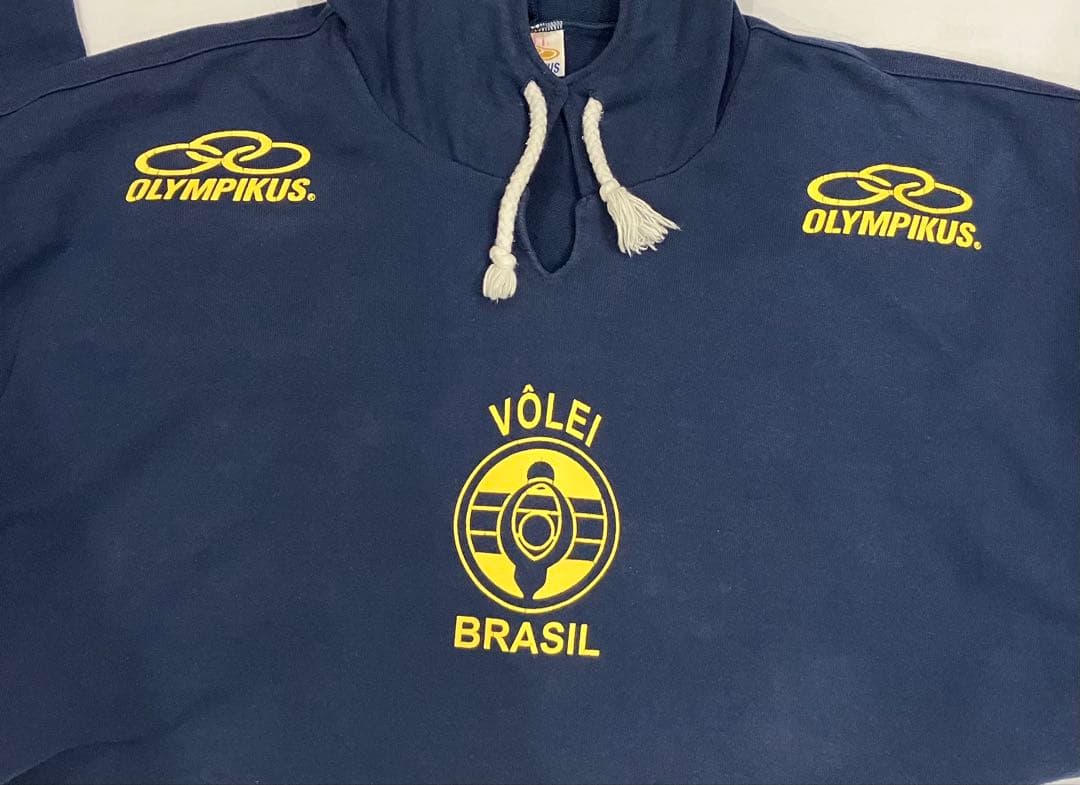 ブラジル代表　バレーボール フード付きパーカー