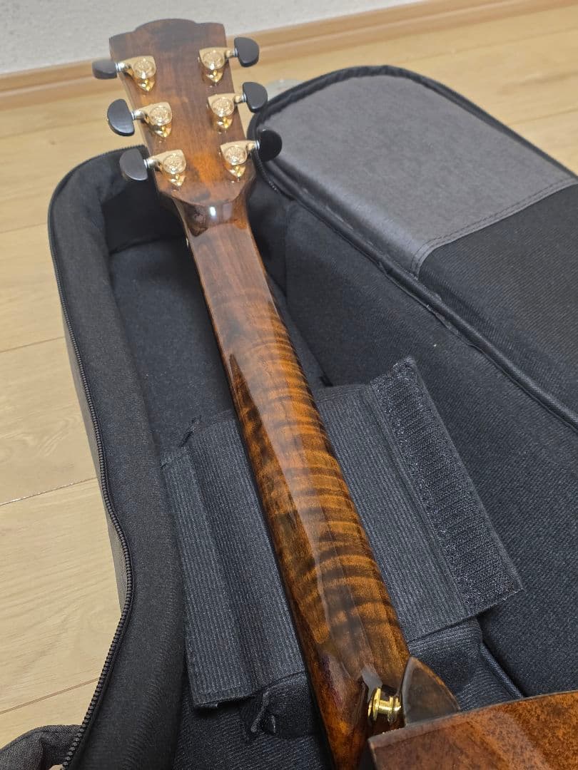 ​【納期90日を即納】Merida BLACKHOLE 試奏のみ極美品 保証有