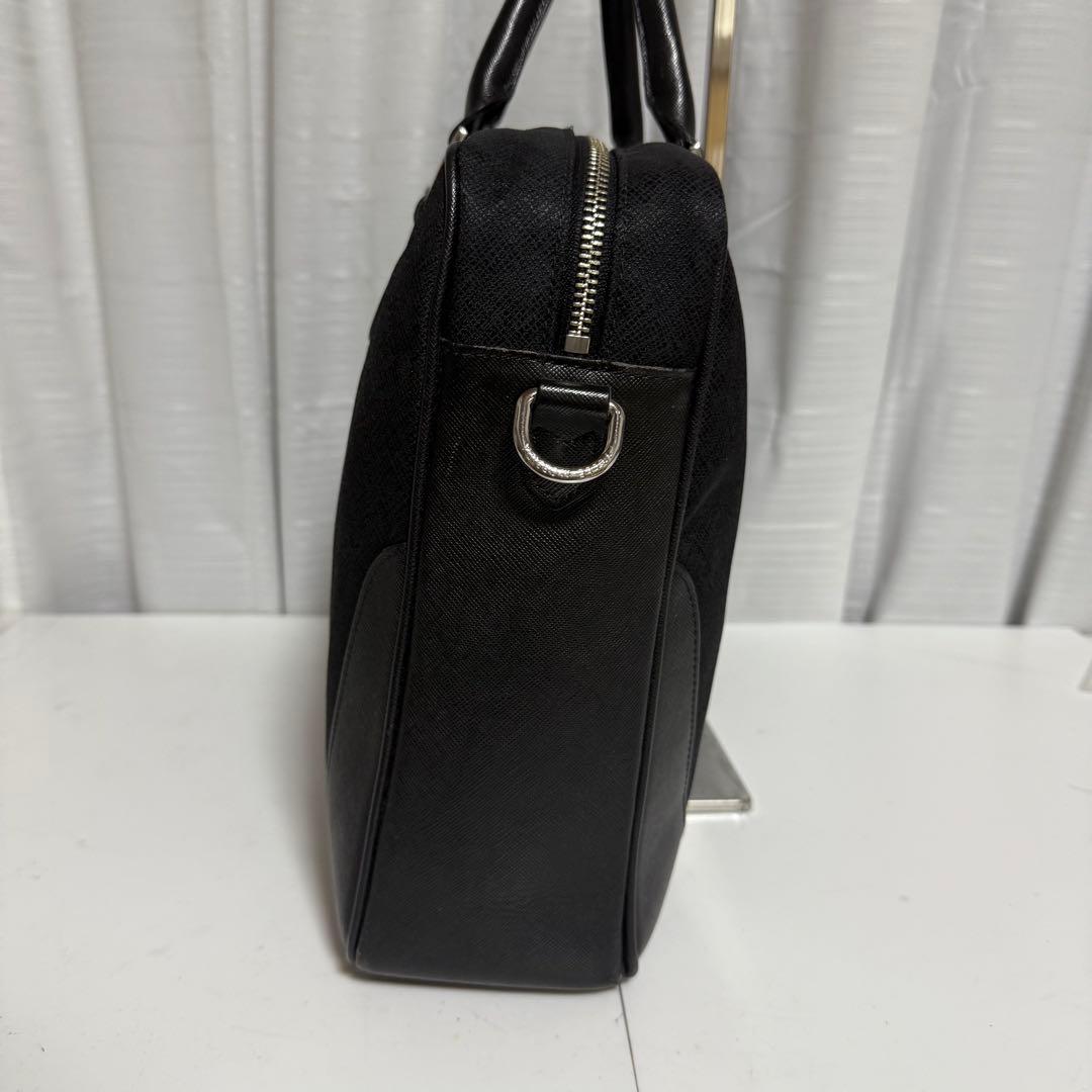 ⭐️極美品⭐️ペッレモルビダ　キャピターノ　レザー　ブラック　　ビジネスバッグ
