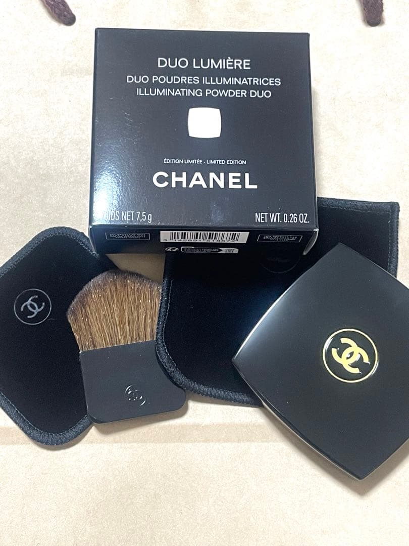 CHANEL シャネル デュオ プードゥル ルミエール フェイスパウダー