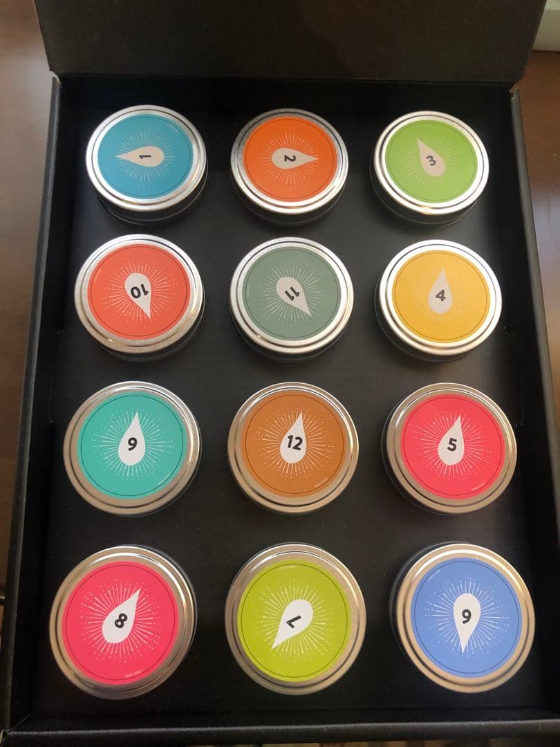 Trader Joe's アドベントカレンダーアロマキャンドル