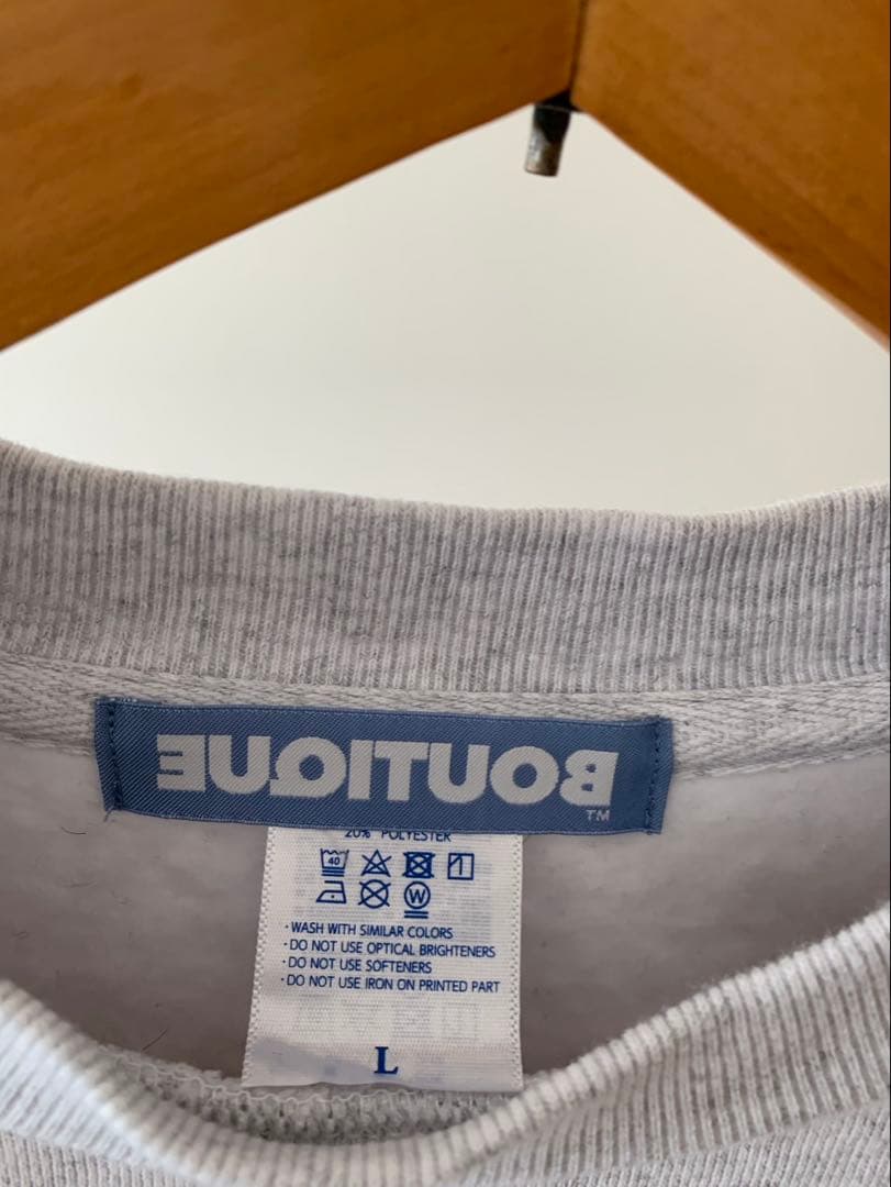 BOUTIQUE CREW NECK SWEAT グレー クルーネック