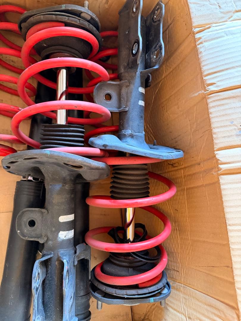 30プリウスダウンサス1台分