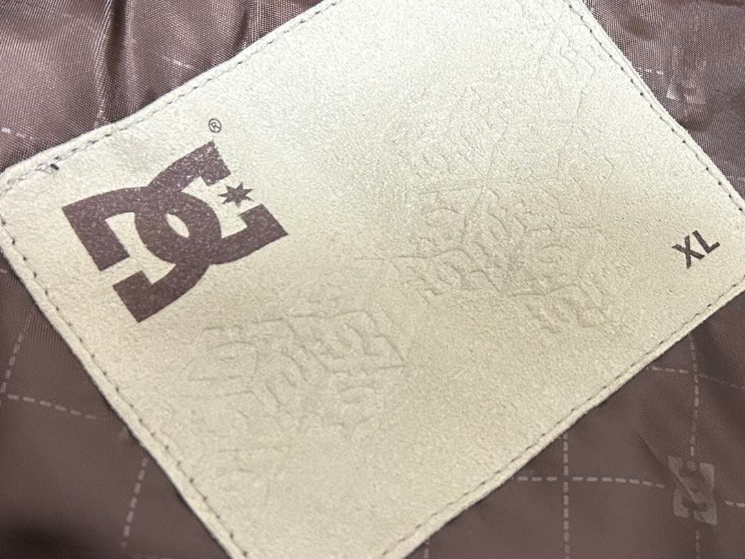 新品同様! DC SHOE スノーボードウェアー上下セット！