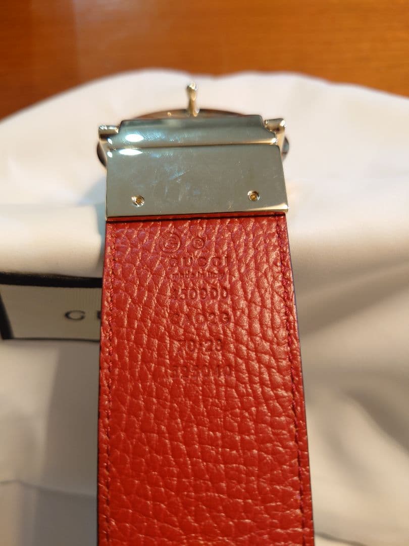 GUCCI ブラック＆レッド　リバーシブルレザー ベルト GGロゴ