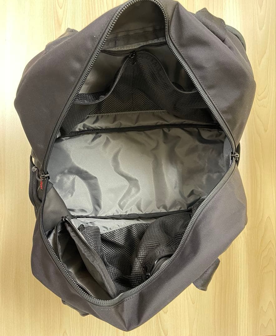 ブリーフィング　ボストンバッグ