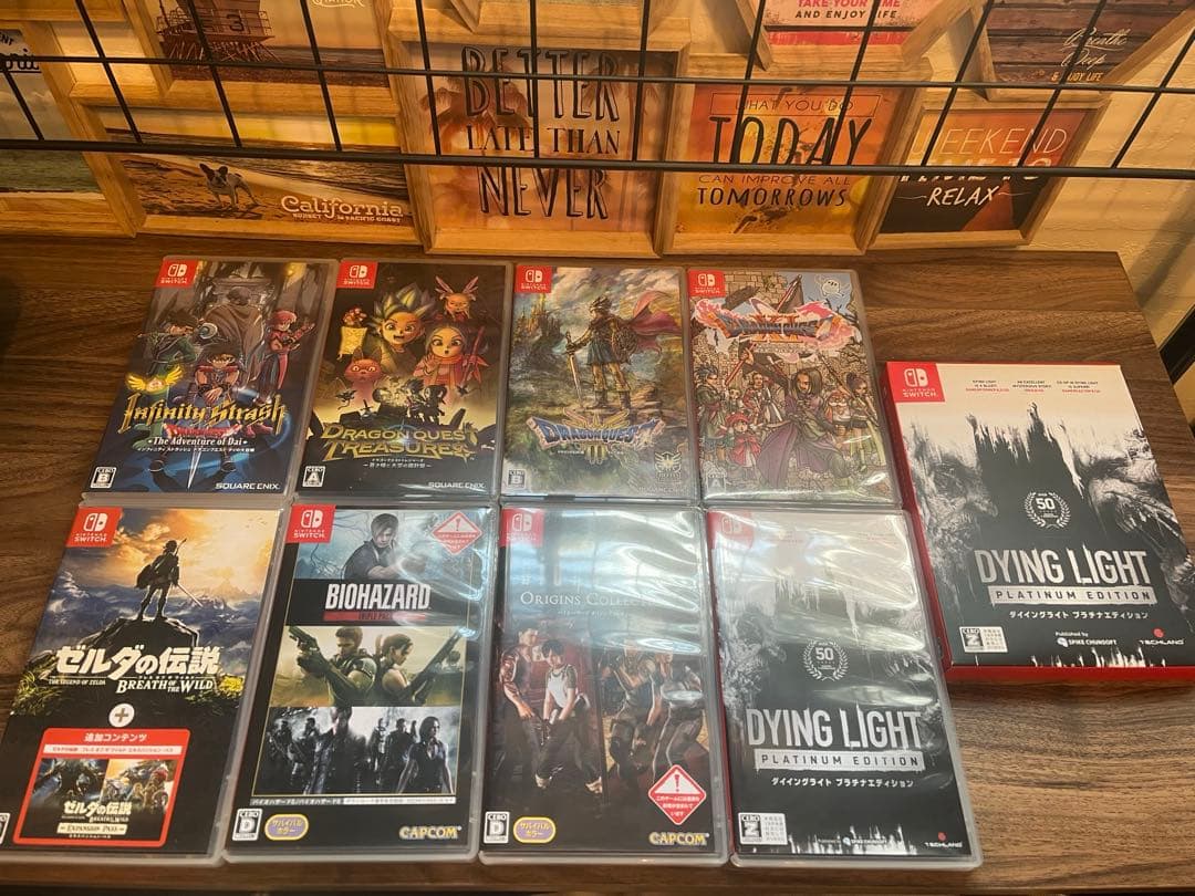 SwitchLiteスイッチライト本体ドラクエバイオゼルダダイイングライト