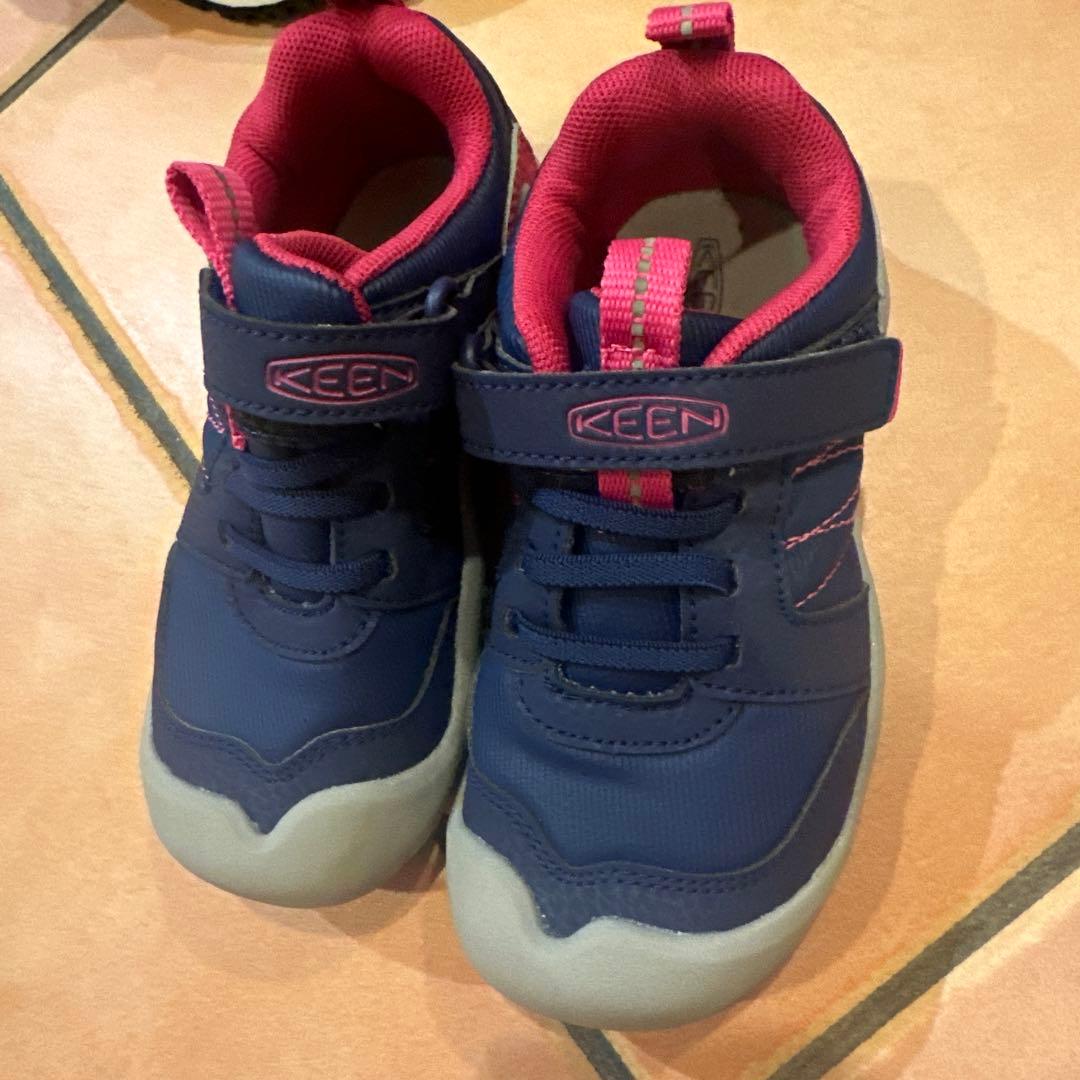 ⭐︎新品⭐︎お得⭐︎ブランド⭐︎KEEN2足　New Balance.NIKE 4足