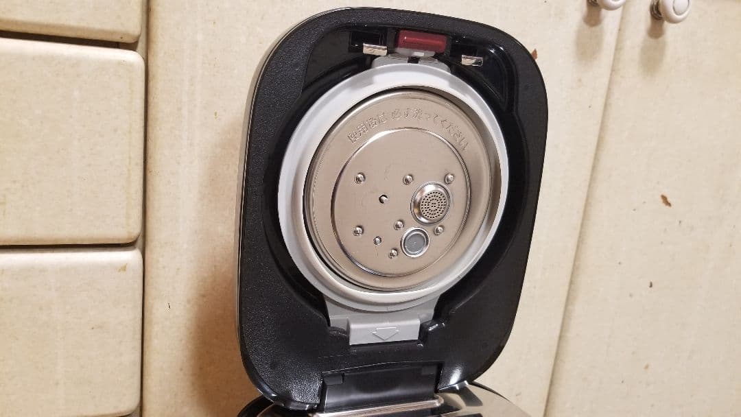 2022年製☆パナソニック圧力IH炊飯器 バックライト液晶画面 ダイヤモンド竈釜