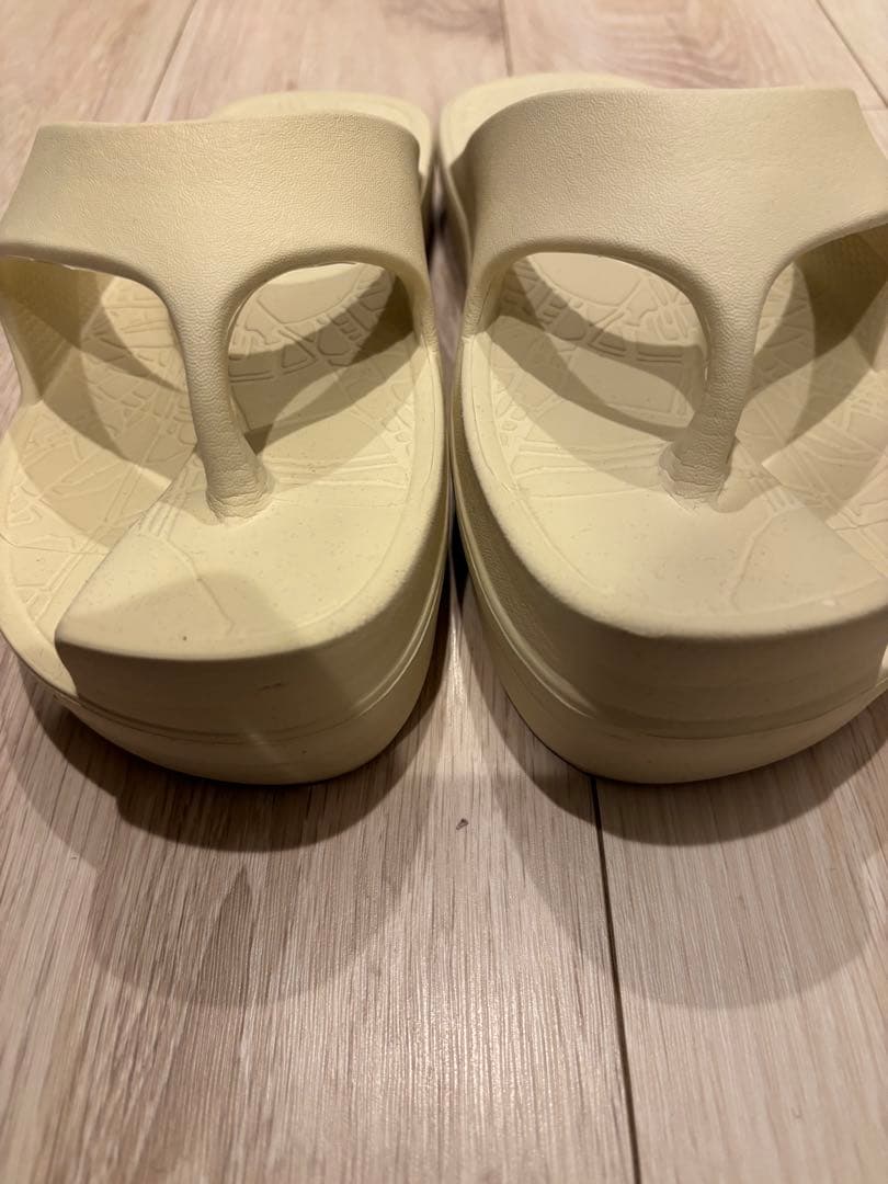 【choco】Racbaki ラクバキ　イージーサンダル ナチュラルM