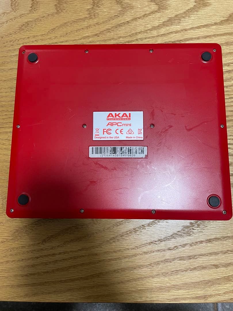 AKAI APC mini MIDIコントローラー