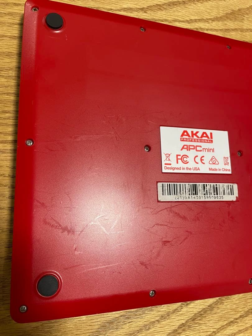 AKAI APC mini MIDIコントローラー