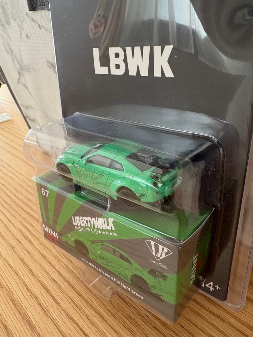 MINI GT LB★WALK LB Works Nissan GT-R R35