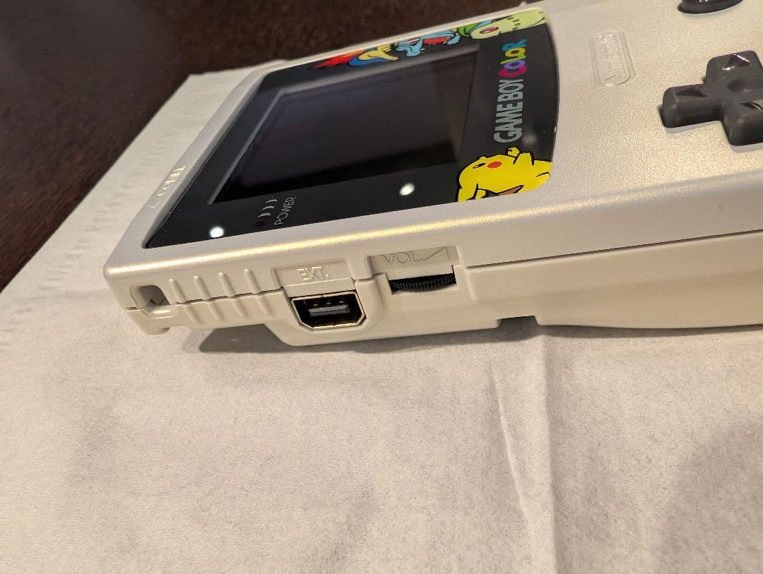 【新品】ゲームボーイカラー 金銀記念バージョン