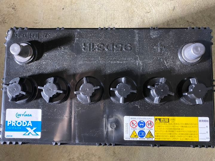 フォークリフト用バッテリー