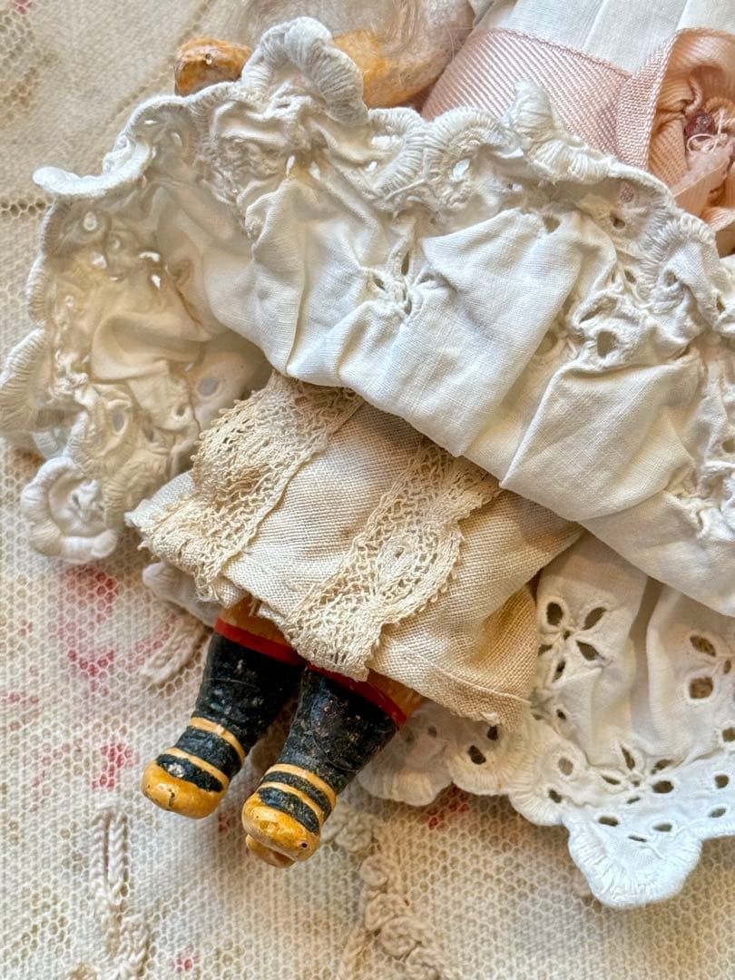 アンティーク　ミニョネット　ドール
