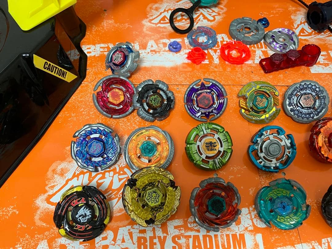 メタルファイト　ベイブレード 大量　セット　トルネード　スタジアム　ペルセウス