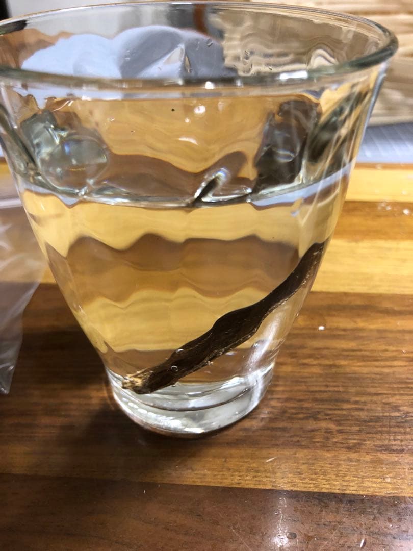 伽羅ベトナム産高品質沈香伽羅3g香木