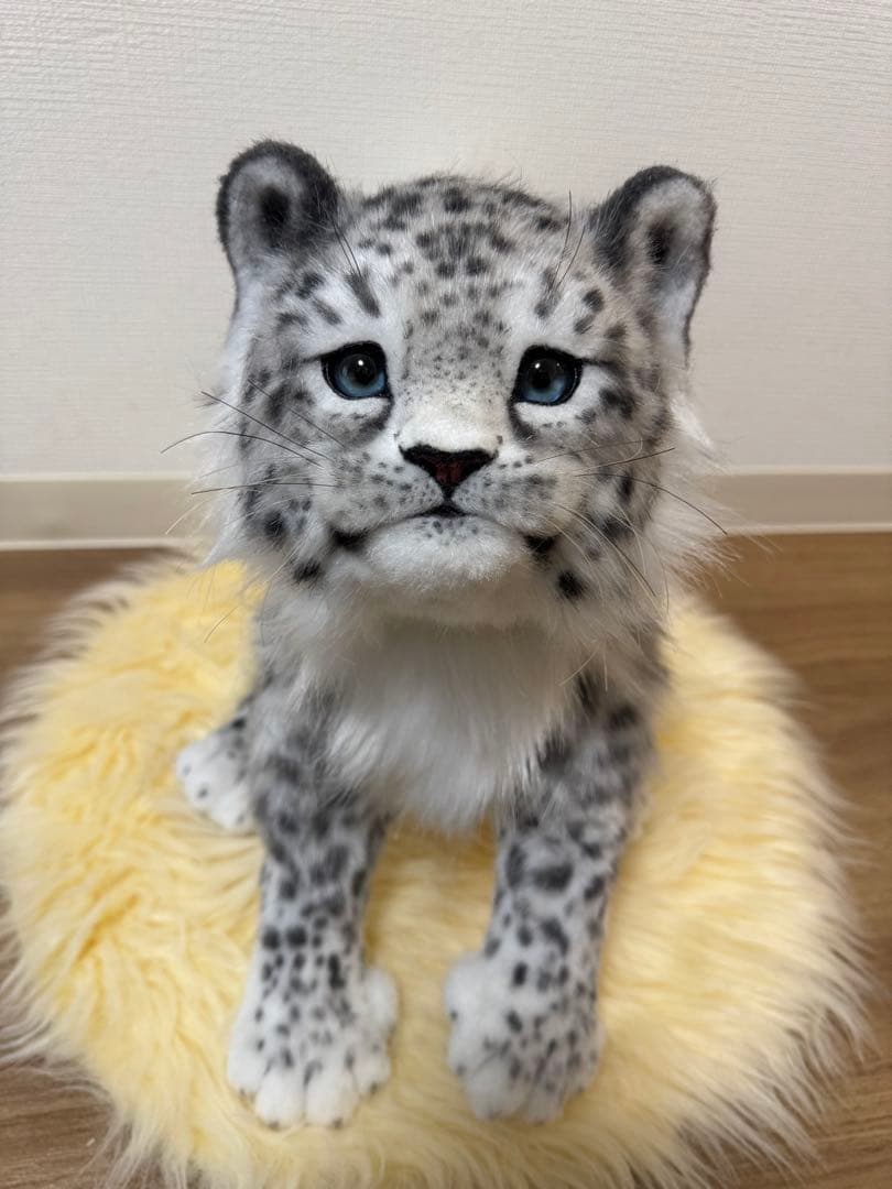 海外作家様作　アートドール　ユキヒョウの子供