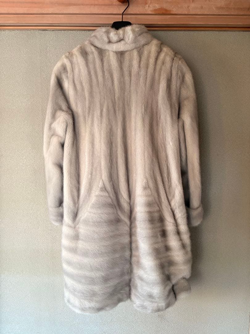 【特級】サファイヤミンク　clair de lune by emba 鑑定書付き