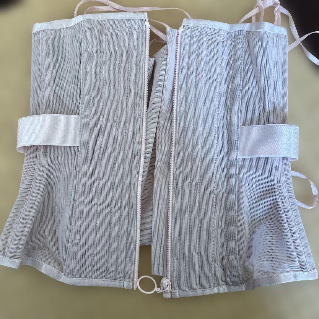 元鈴木さん　コルセット　シルフィード　xsサイズ