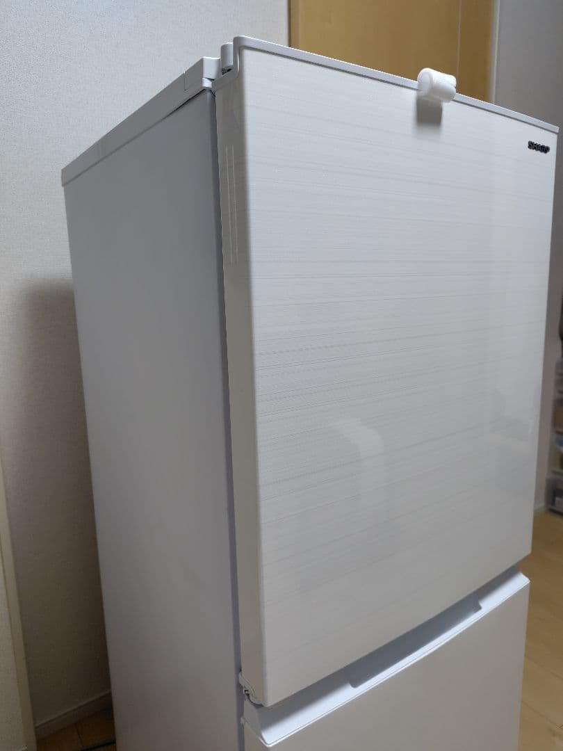 【急募】SHARP 冷蔵庫 SJ-D15H-W 2022年製