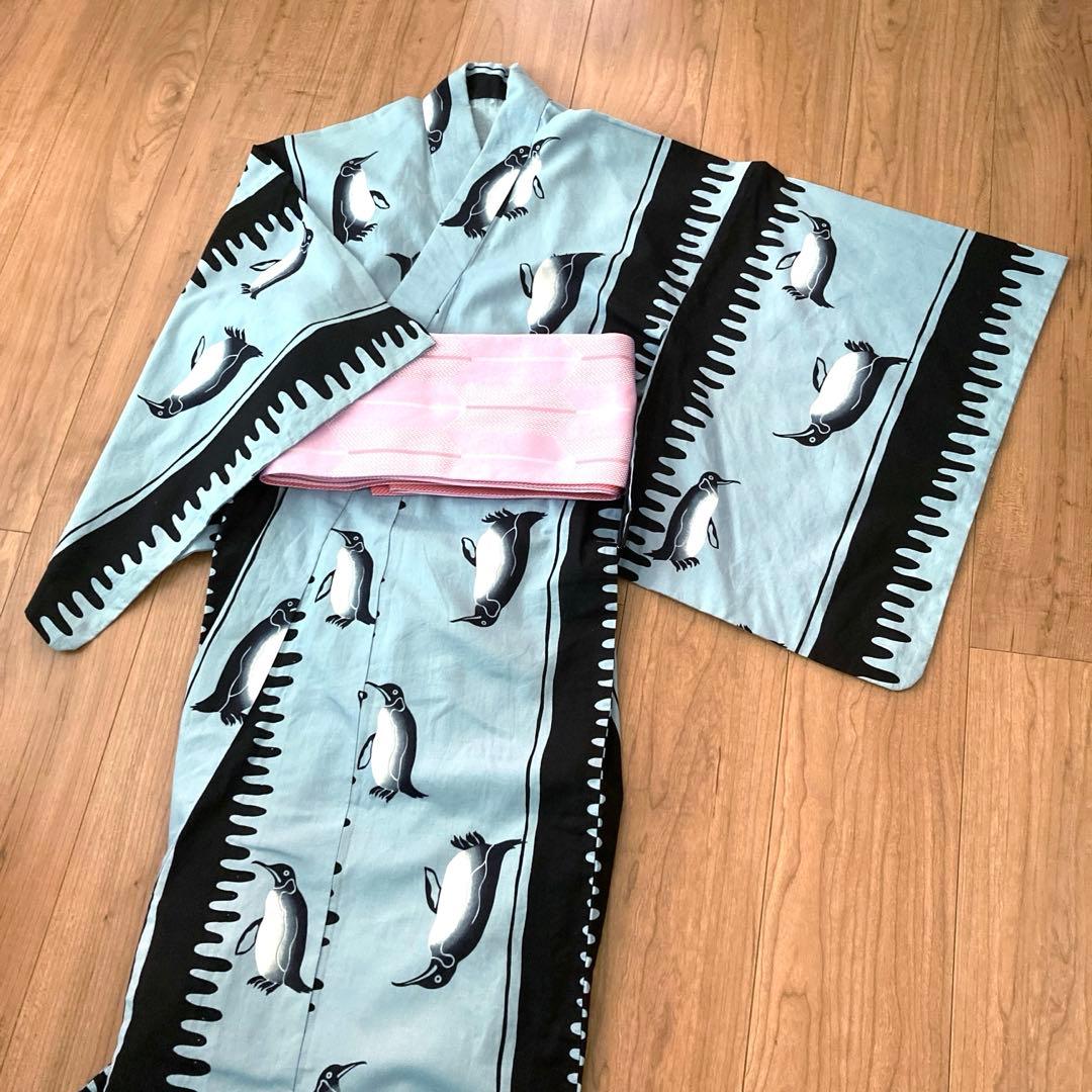 浴衣　ペンギン柄　ブルー