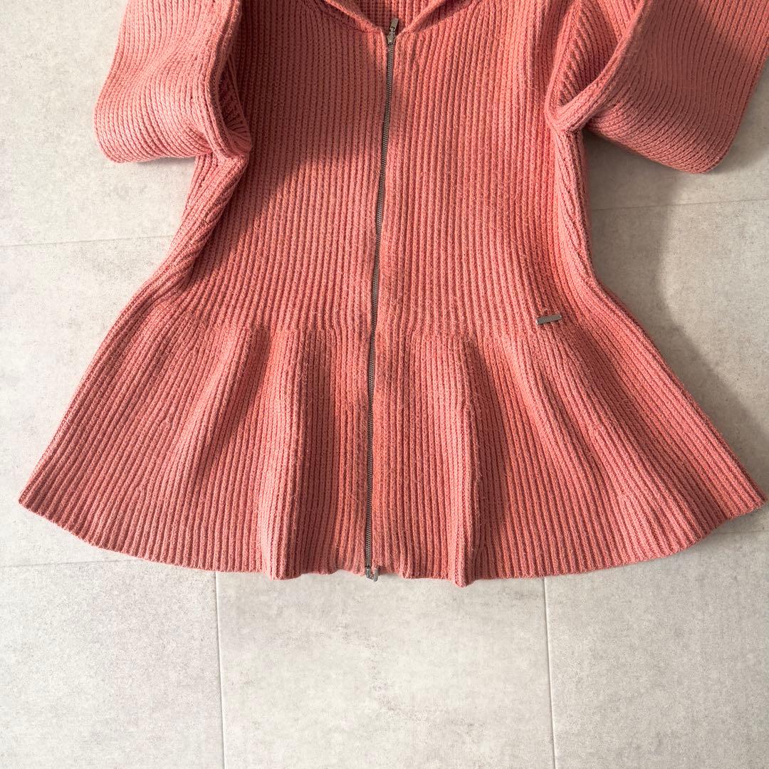 美品✨️7,8万 フォクシー スタイルパーカー 40 ピンク ペプラム プレート