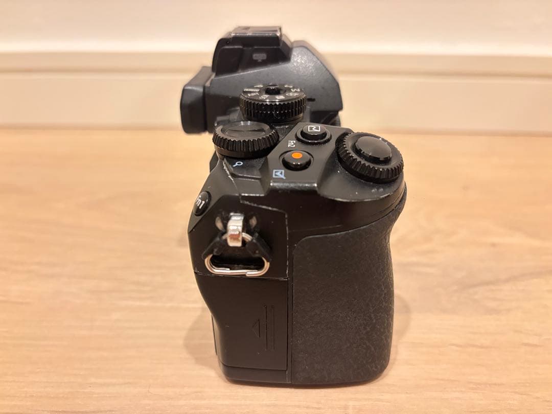 オリンパス E-M1 本体M.ZUIKO DIGITALレンズ2本セット