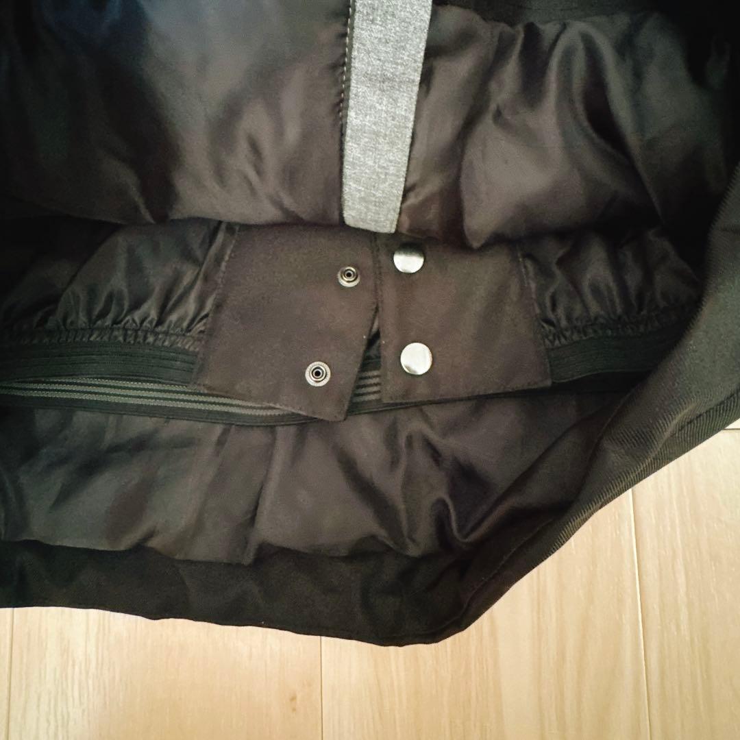 スノーボード用ジャケットとパンツセット