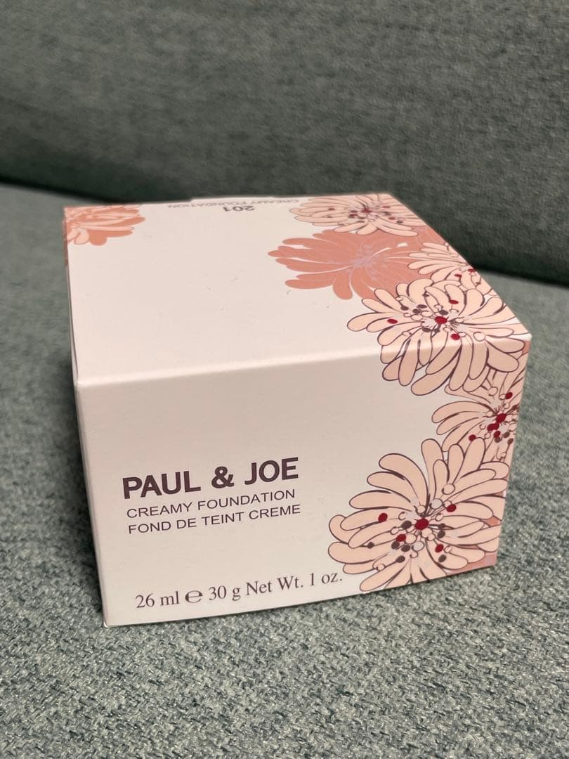 Paul & JOE 新作クリームファンデーション201 限定ポーチ