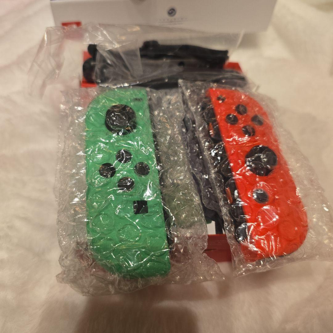 値下げ Nintendo Switch 本体 青/赤 ジョイコンなどセット