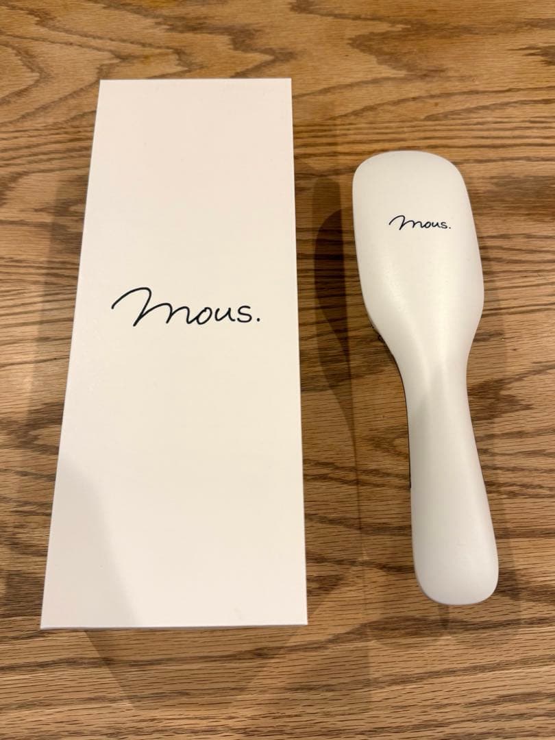 エレブラ モウズ ELEBRU mous　ヘアブラシ スカルプ EMS