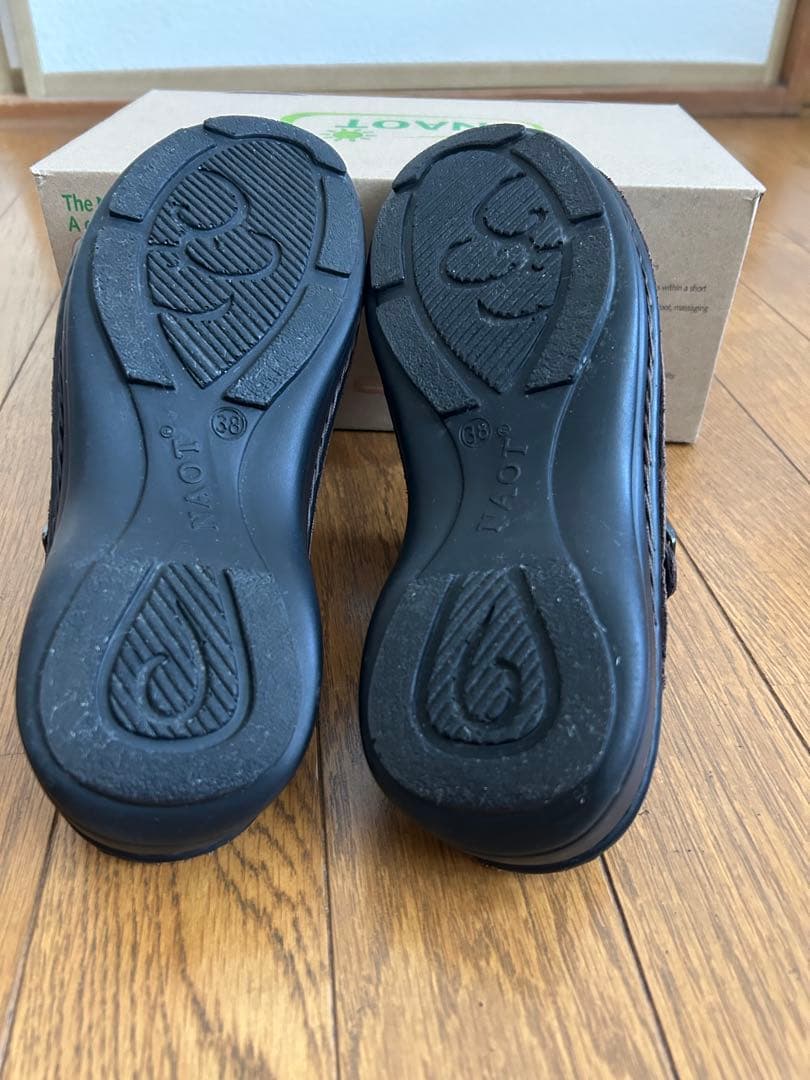 NAOT IRIS / Walnut38サイズ24.0