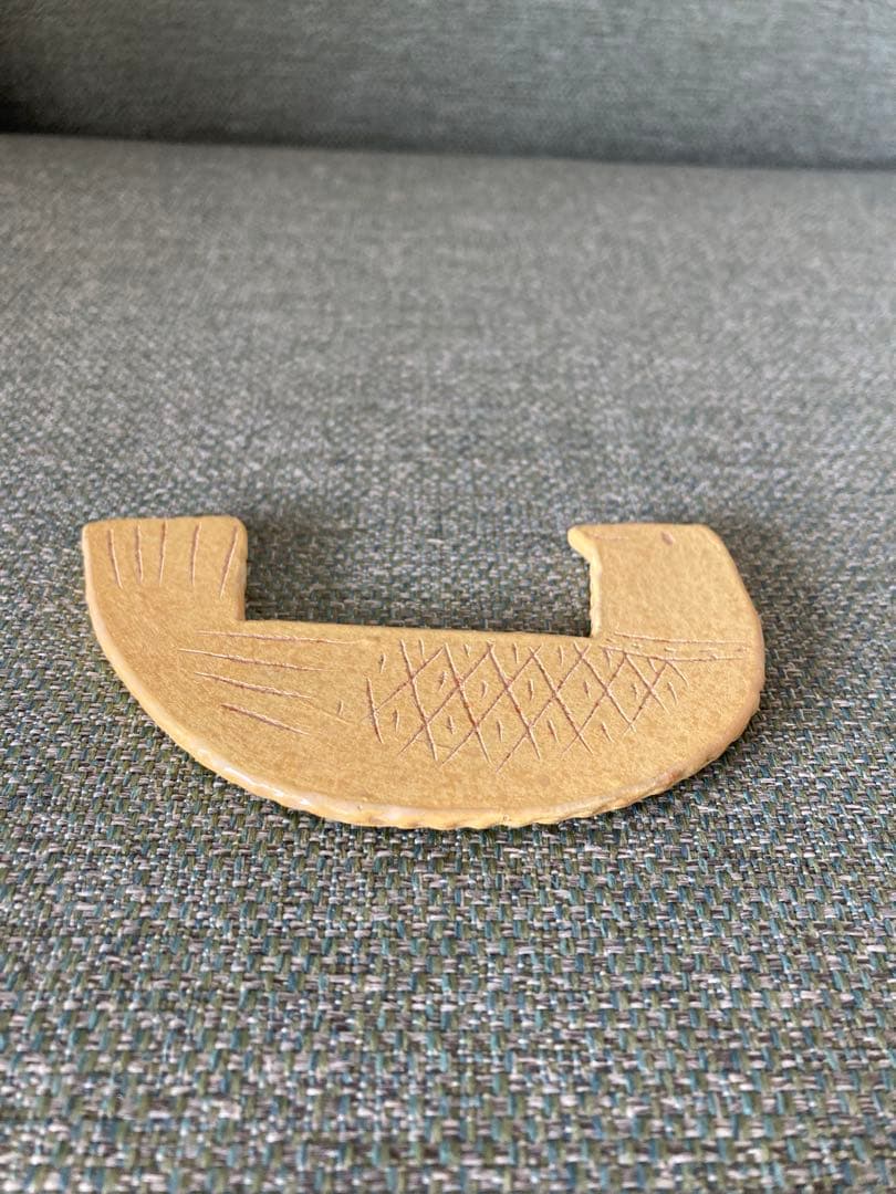 鹿児島睦　陶板　黄色い鳥　サイン入り