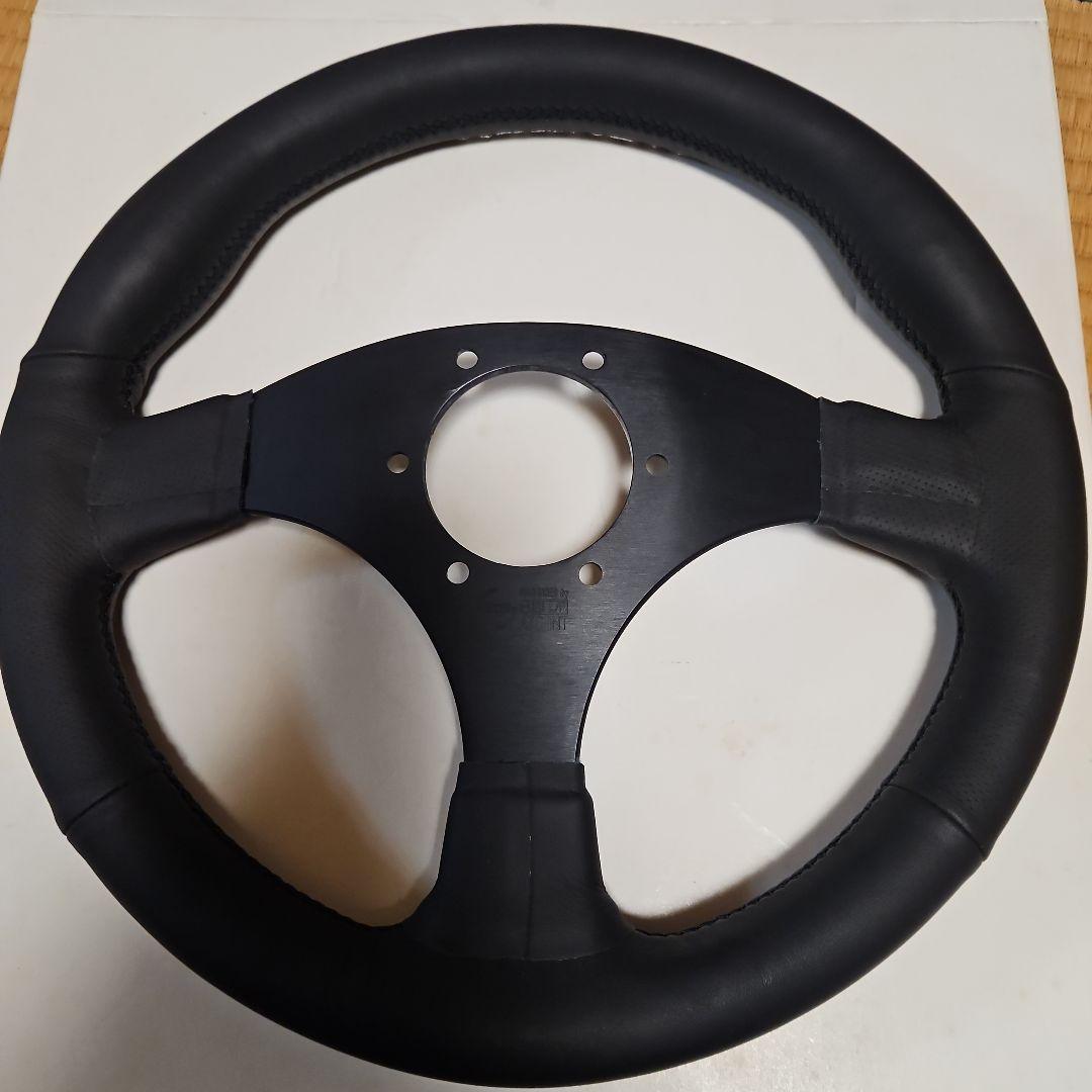 パ*ん様 ZEUS WONDER ステアリングホイール 325mm