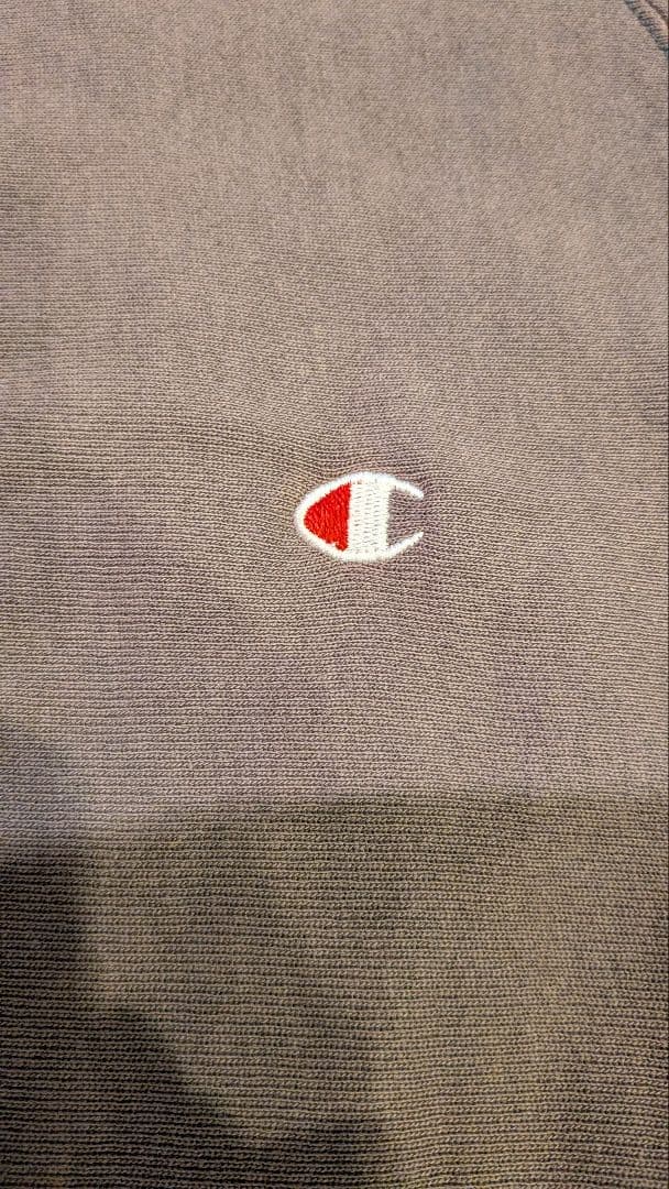 Championリバースウィーブスウェット(前ポケット付)グレー　古着