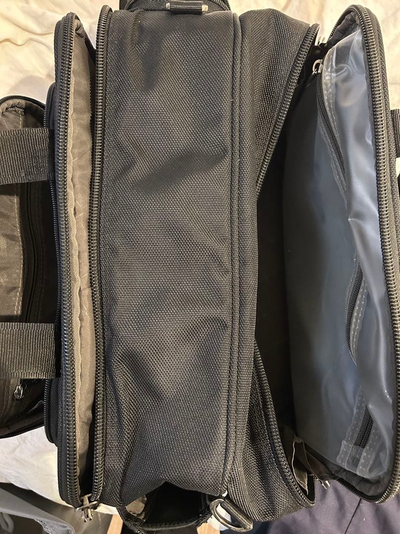 Travelpro 黒 クルー用トラベルバッグ　Flight tote