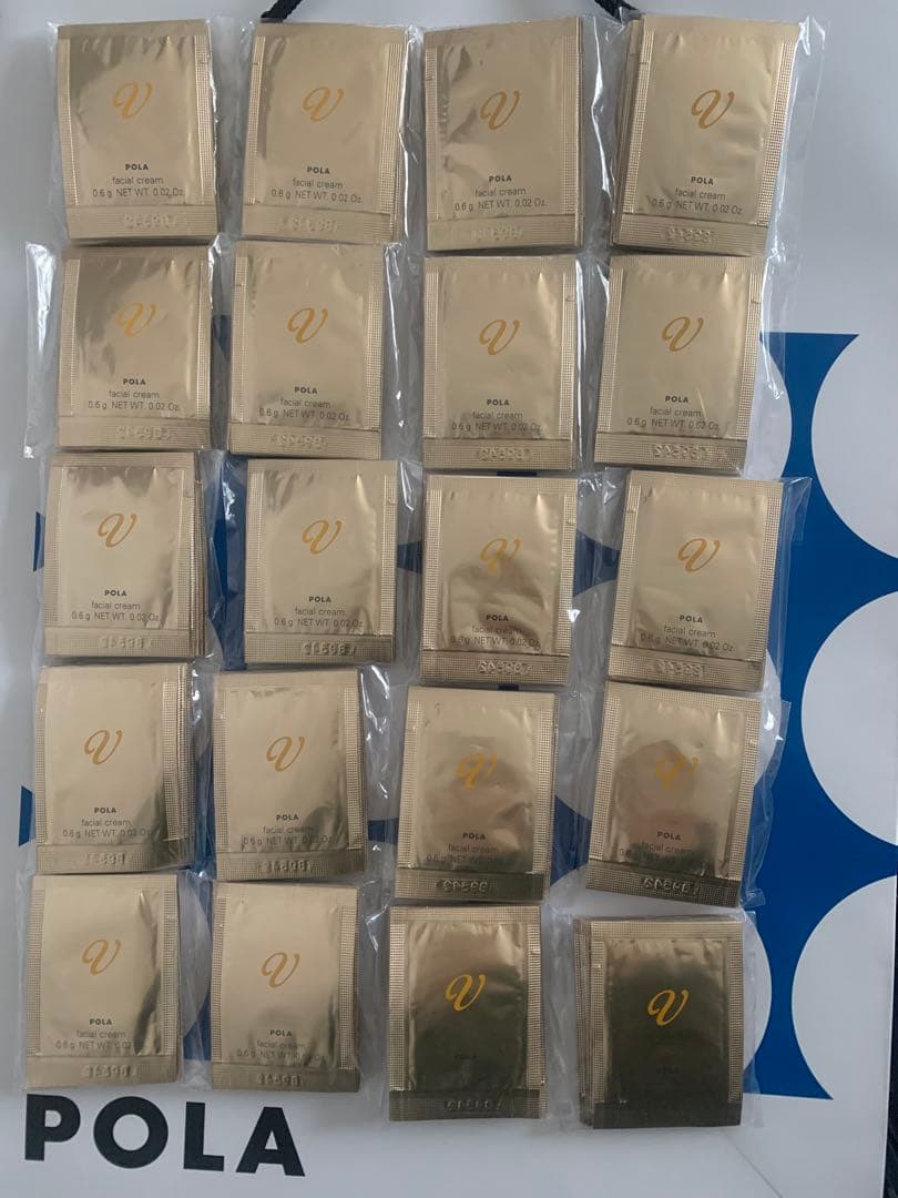 【感謝セール】POLA V リゾネイティッククリーム0.6g×200枚