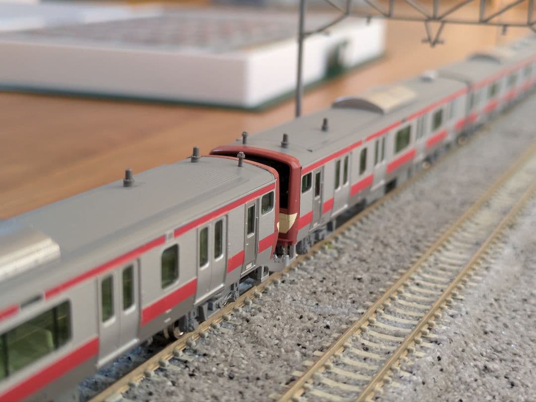 ★カルシ★ kato e531系常磐線・上野東京ライン　赤電ラッピング