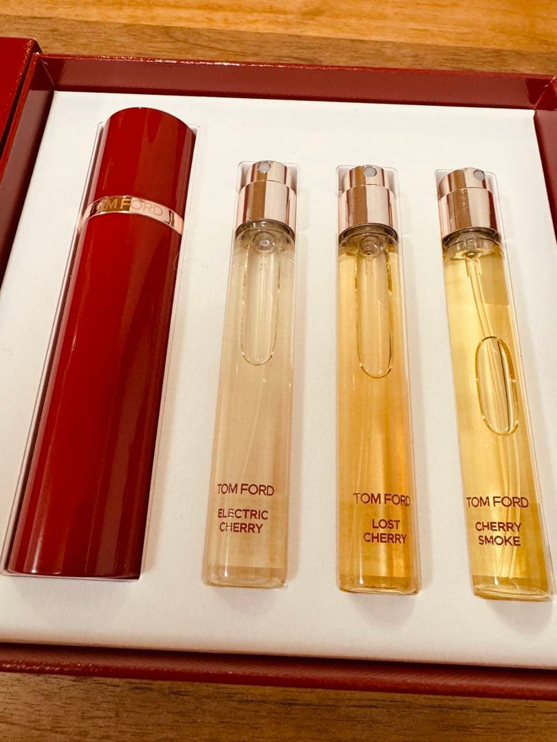 トム フォード プライベート ブレンド チェリー コレクション