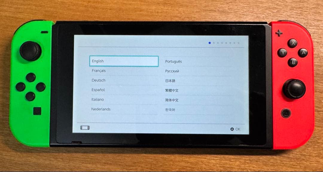 【おまけ多数】Nintendo Switch 本体セット メモリ・ケース付