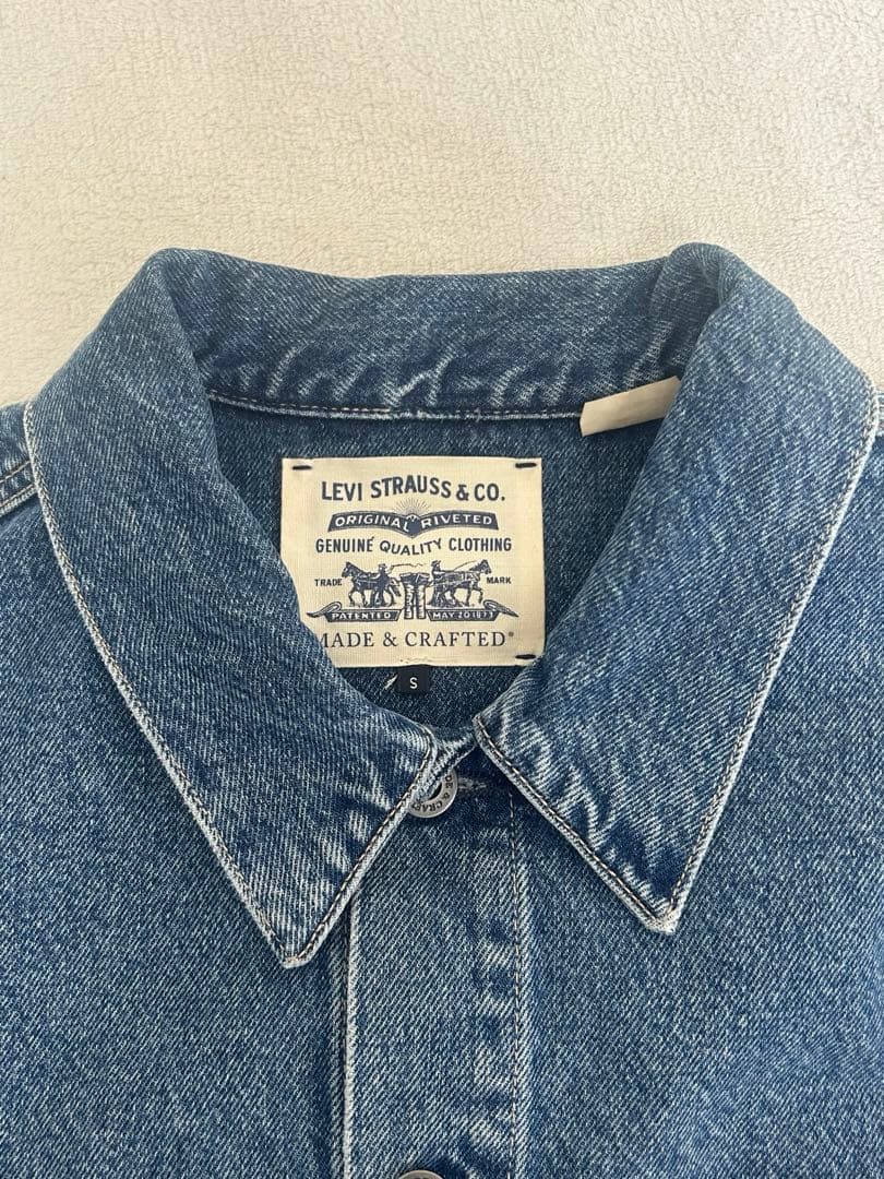 【値下げ】新品未使用 リーバイス トラッカージャケット デニムジャケット S