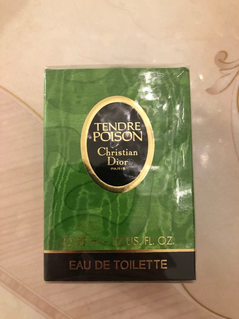 ディオール　タンドゥルプワゾン TENDRE POISON ５０ミリ　フラコン