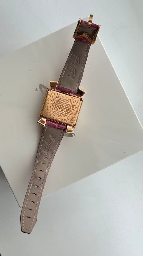 ガガミラノナポレオーネ 腕時計 ゴールドフレーム