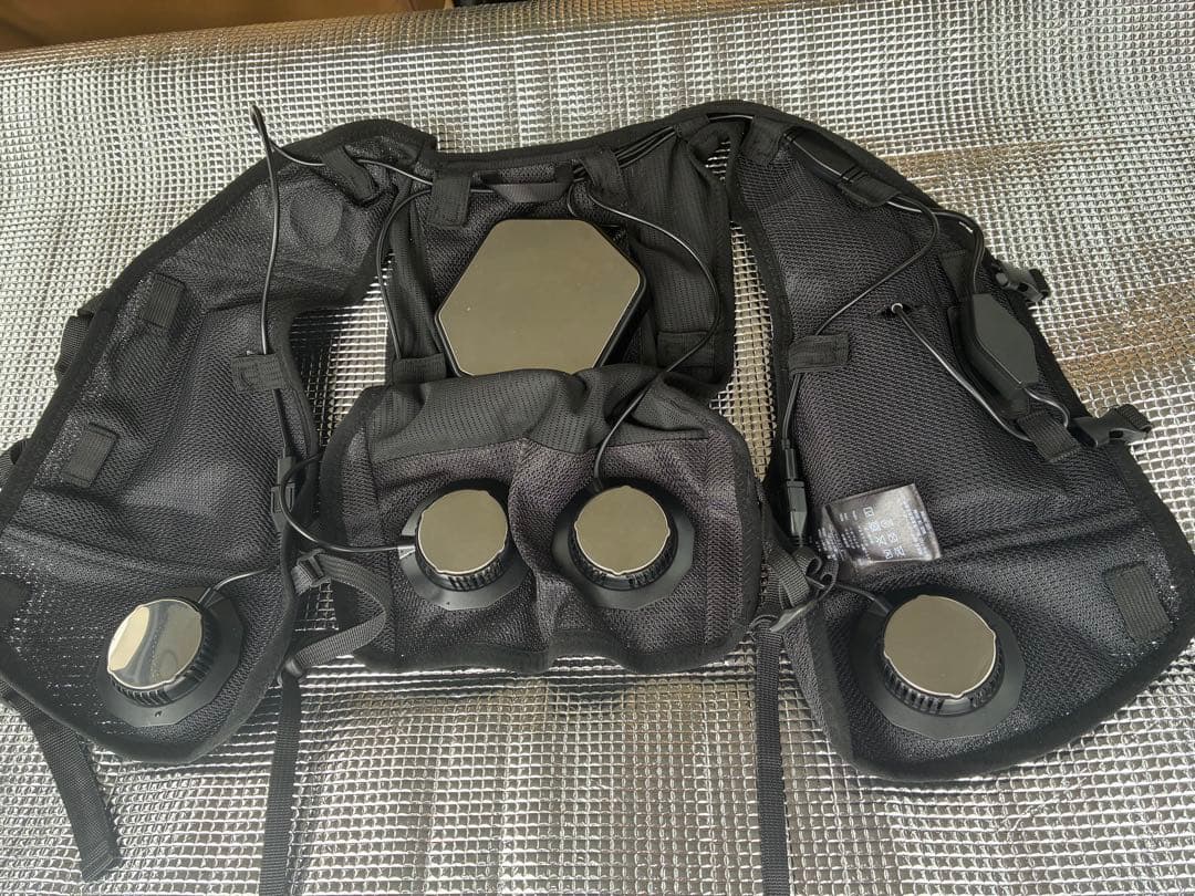 ワークマン2025 年ベルチェベスト