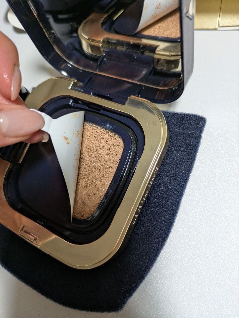 クレドポー ボーテ タンクッション エクラ ルミヌ オークル10 限定ケース